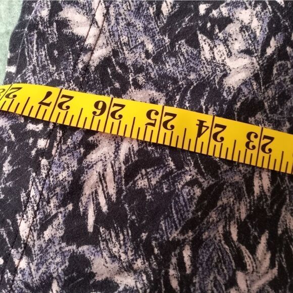 Cuter& Buck L 100% Cotton Twelve BridgeGolf Club Shortsleeves Leaves Print Men's - Picture 7 of 8